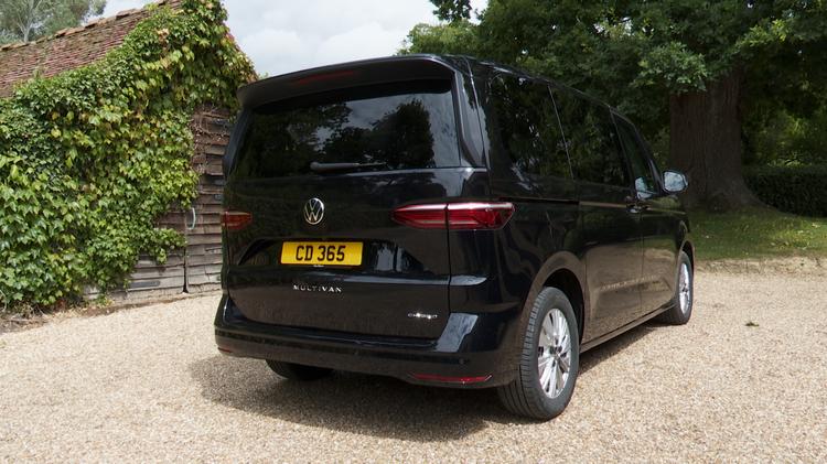 Volkswagen MULTIVAN DIESEL ESTATE 2.0 TDI Life 5dr LWB DSG